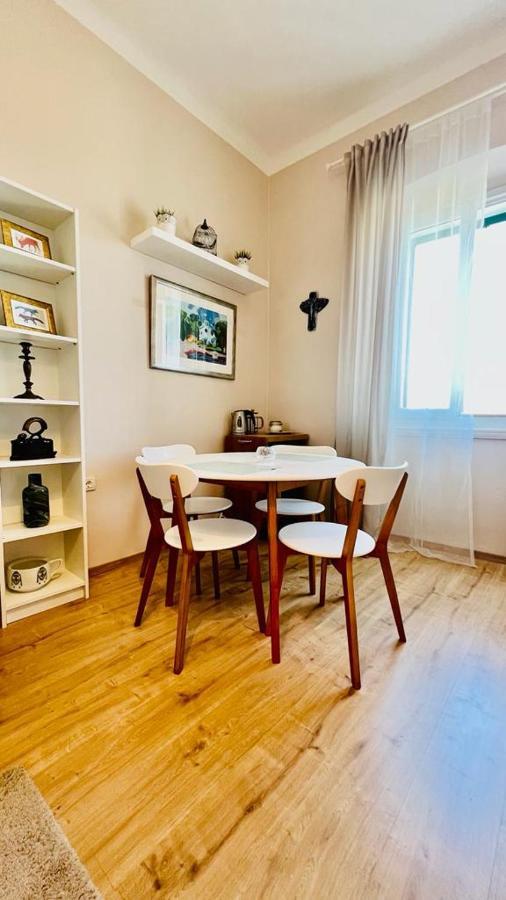Apartment Marta Preko Bagian luar foto